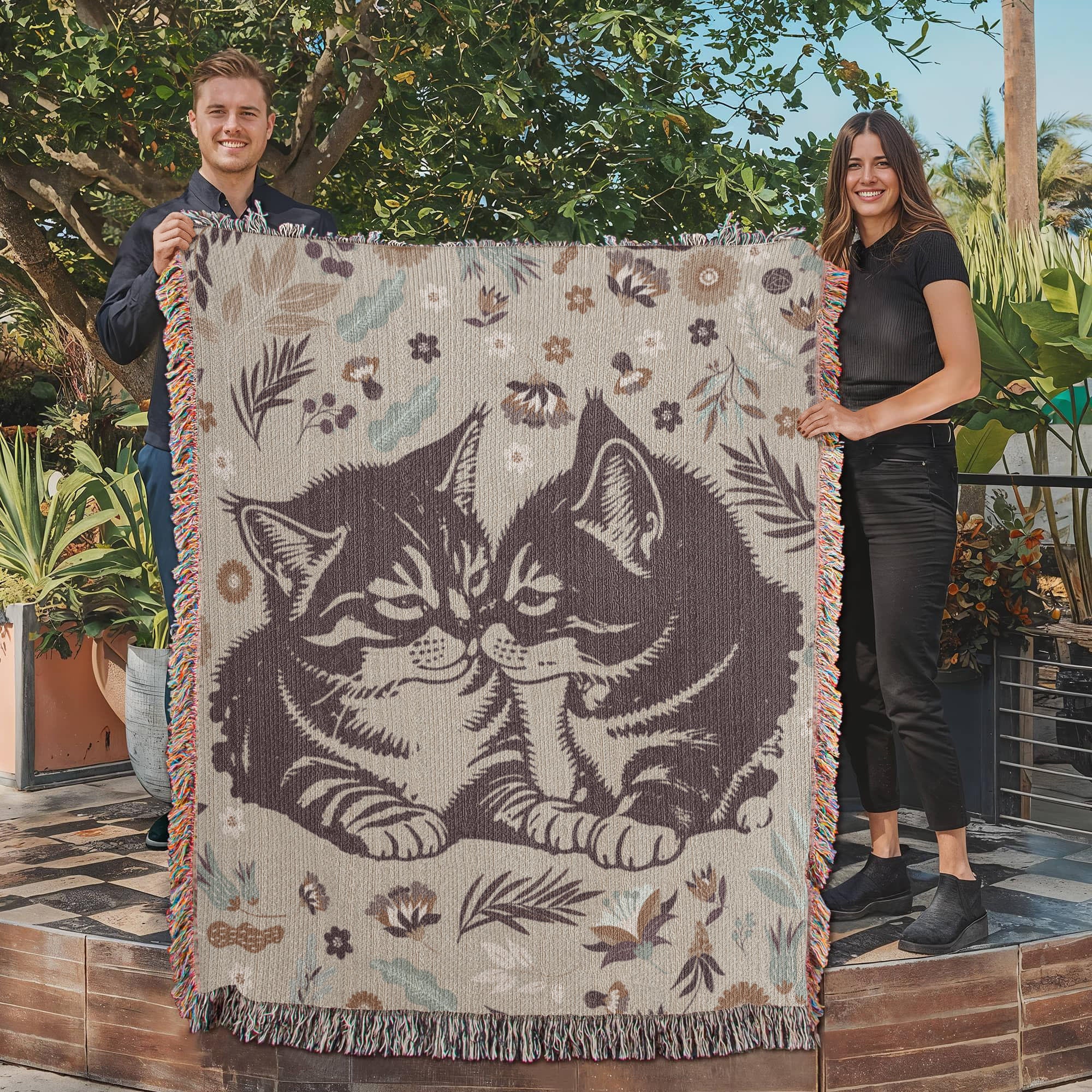 Snuggling Kitties - Woven Blanket